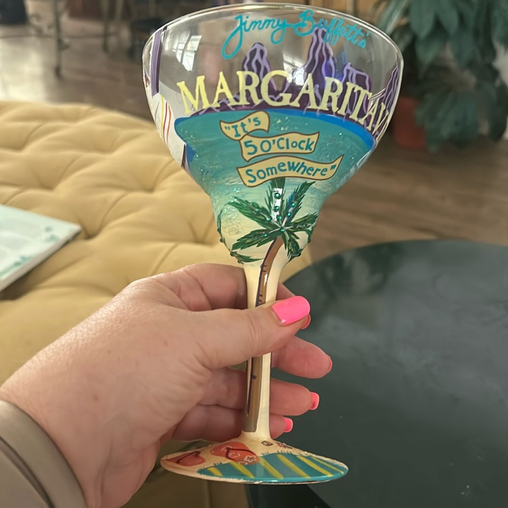 Jimmy buffets margaritaville margarita glass. No flaws. Beautifully painted